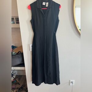 Emma James Linen Buttondown Dress